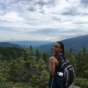 Meet your Posher, Ella